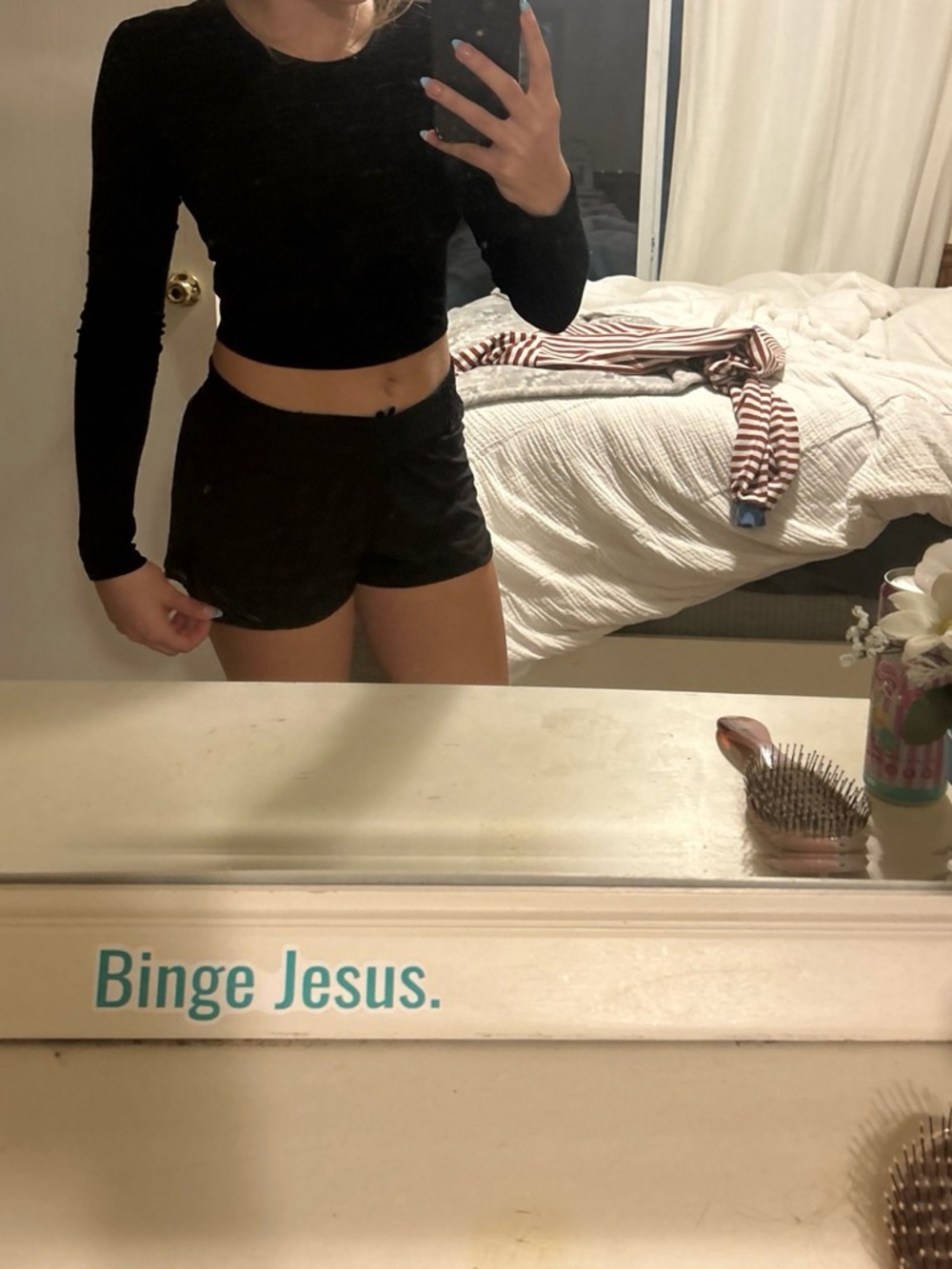 SHEIN Black Long Sleeve Crop Top